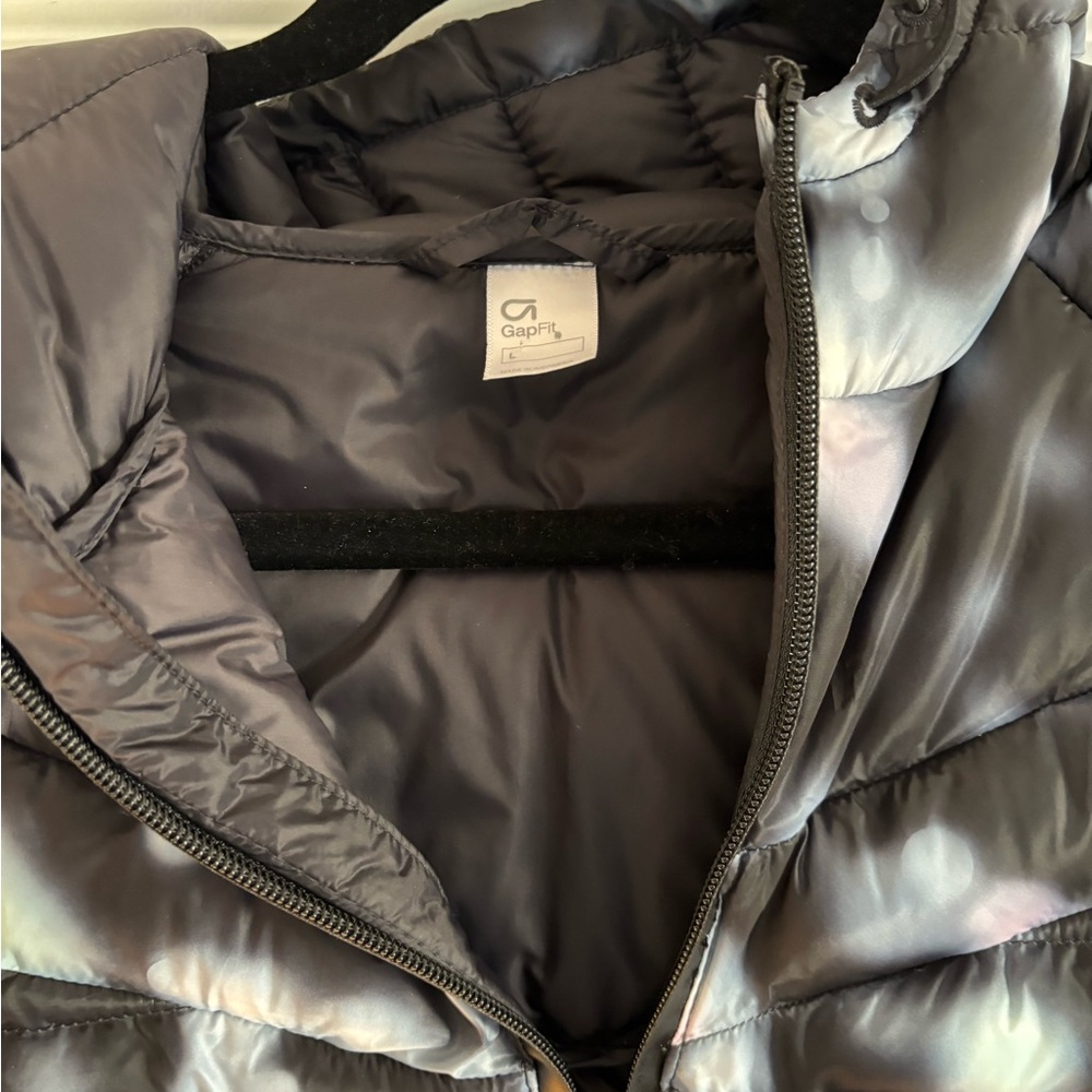 Gapfit. Nylon Primaloft Down Alternative Jacket. … - image 2